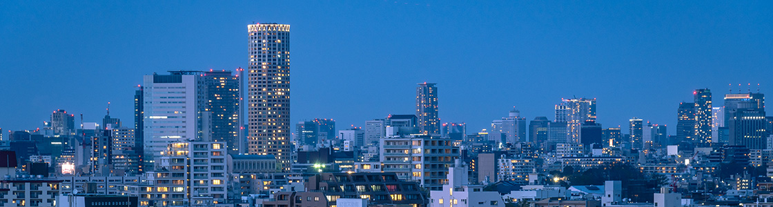 夜の街並み